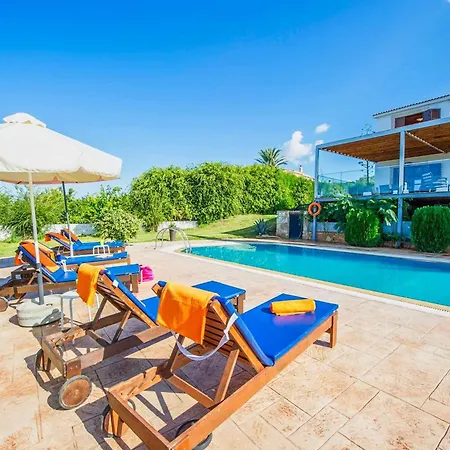 Villa Vista *
