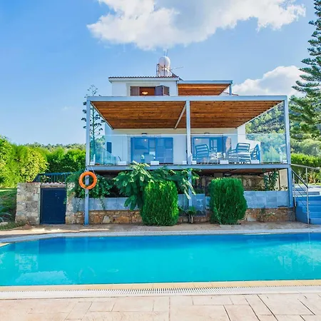 Vista Villa *